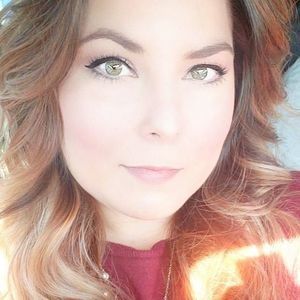 Meet your Posher, Alaina